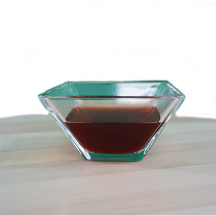 glass bowl, sauce dish, brown liquid, transparent glass, triangular bowl