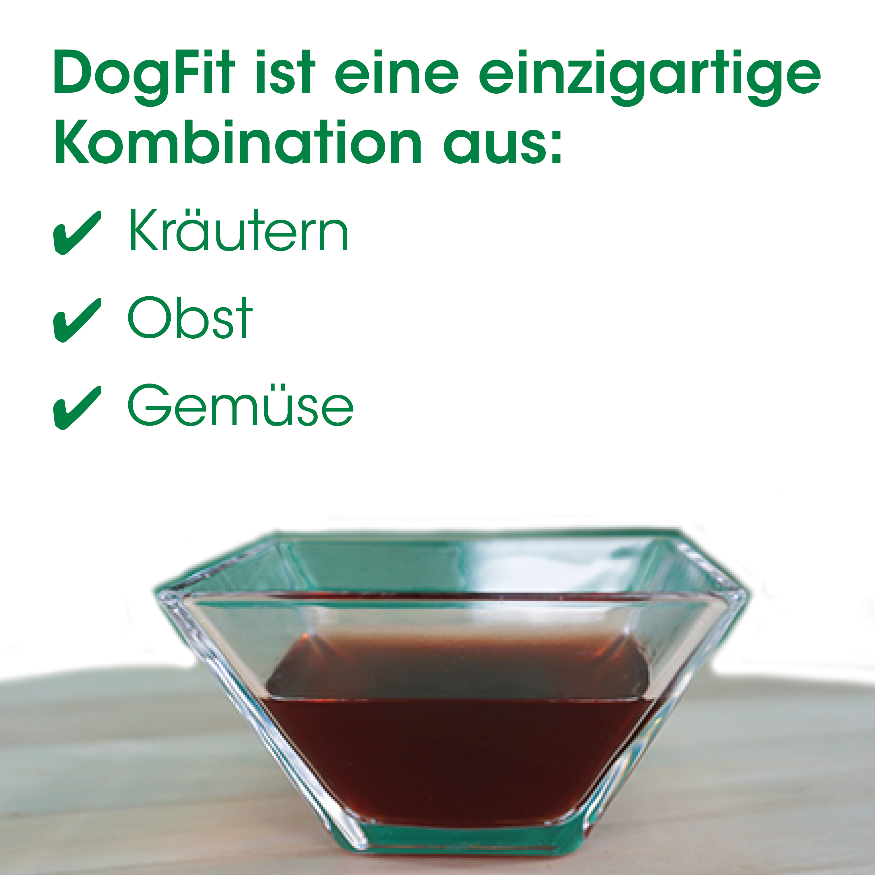 Schale, Glas-Schale, Verkostungsschuessel, Transparente Schale, Rotbraune Flüssigkeit